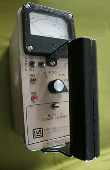 Ludlum Model 5 Geiger Counter