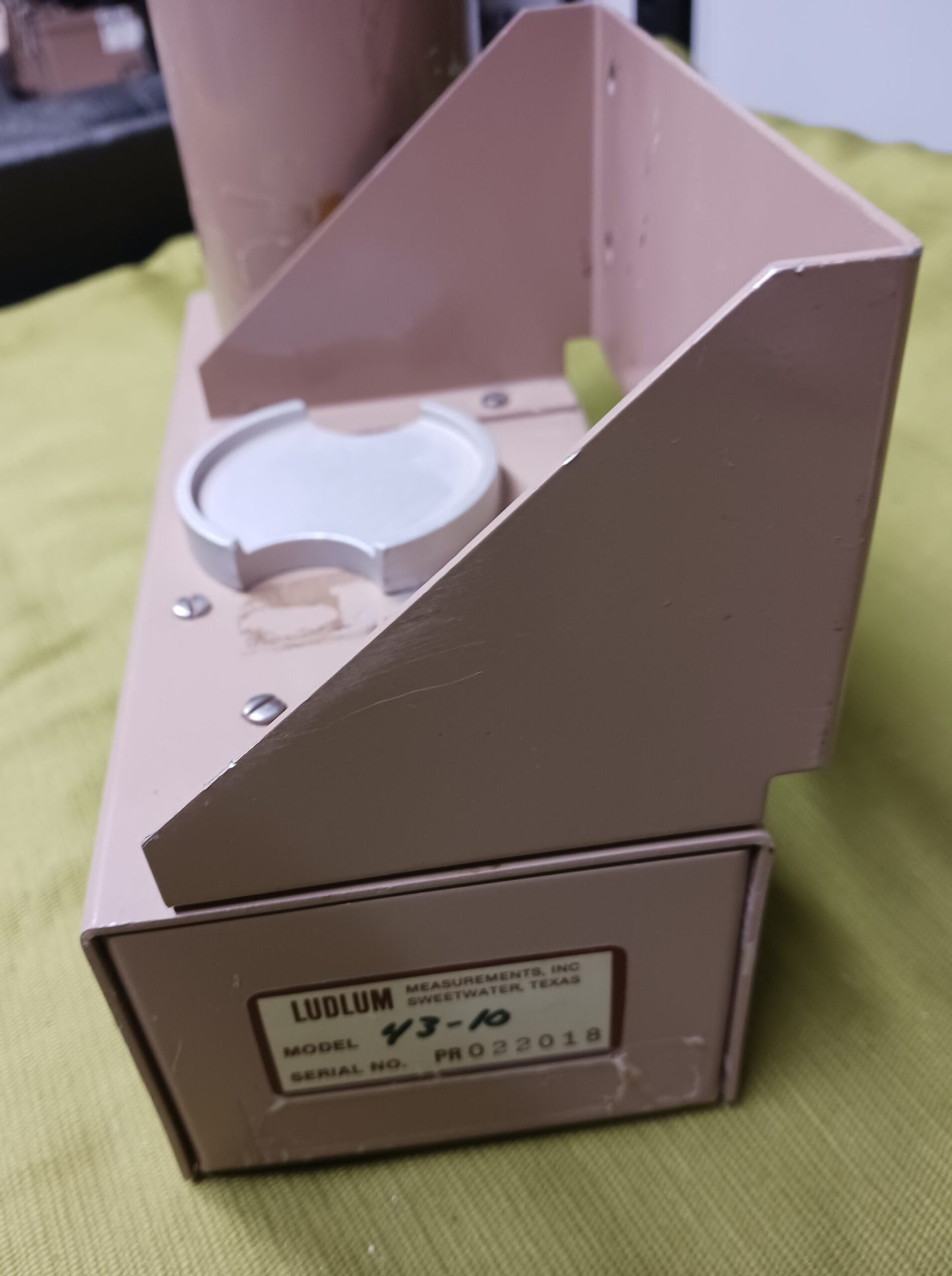 Ludlum Model 43-10 Alpha Sample Counter