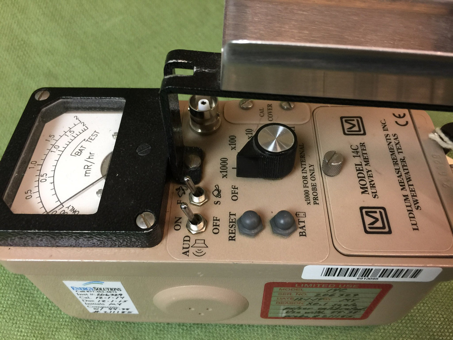 Ludlum Model 14C Survey Meter