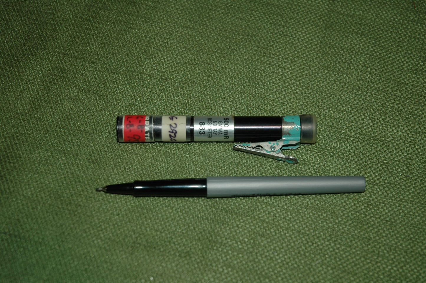 Dosimeter Corporation Model 883 0-500 mR pocket dosimeter