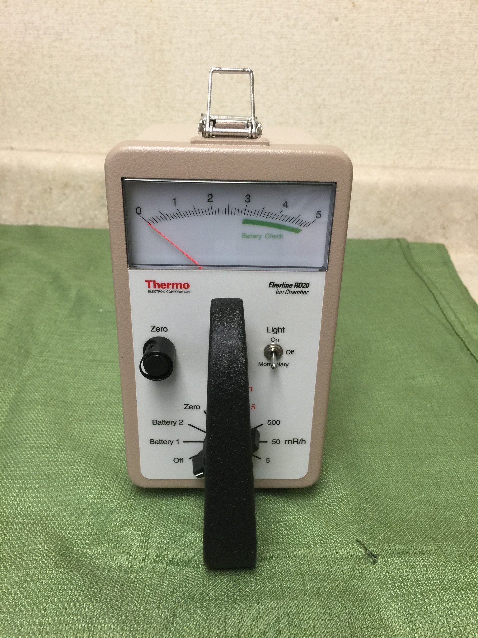 Thermo/Eberline Model RO-20 Ion Chamber