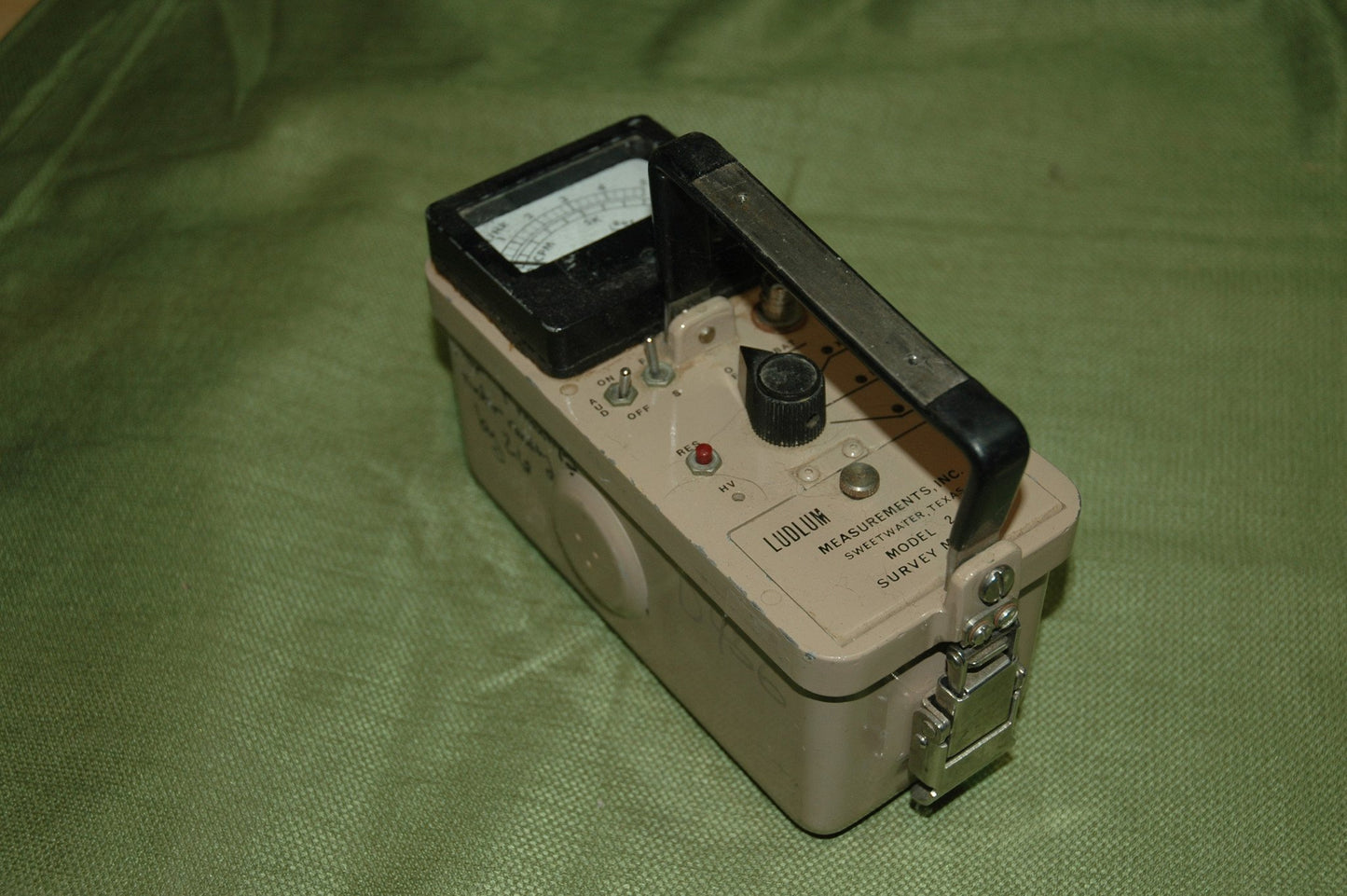 Ludlum Model 2 Count Rate Meter- Refurbished