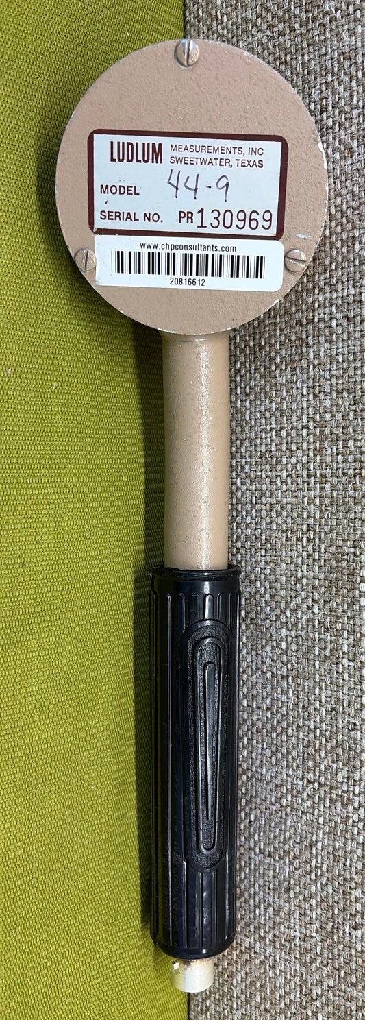 Ludlum Model 44-9 with minor blemishes