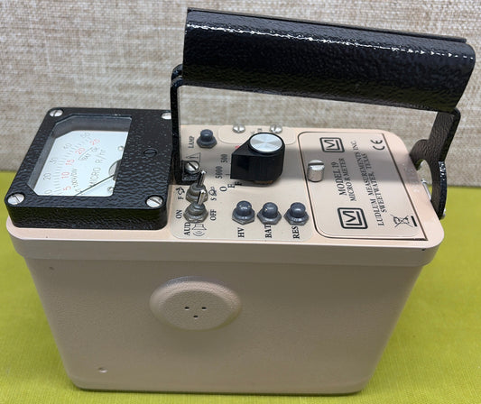 Ludlum Model 19 MicroR Meter