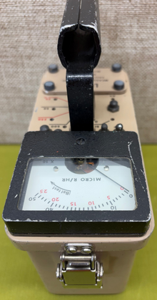Ludlum Model 19 MicroR Meter - Classic Style