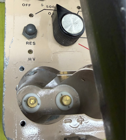 Ludlum Model 19 MicroR Meter - Classic Style - Blemished Glass
