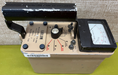 Ludlum Model 19 MicroR Meter - Classic Style - Blemished Glass