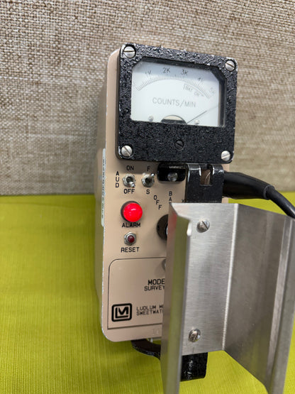 Ludlum Model 3A General Purpose Survey Meter with Alarm