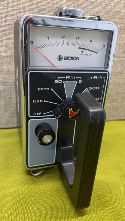 Bicron RSO-50E Ion Chamber Radiation Survey Meter
