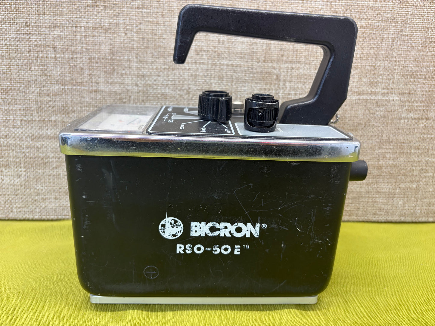 Bicron RSO-50E Ion Chamber Radiation Survey Meter
