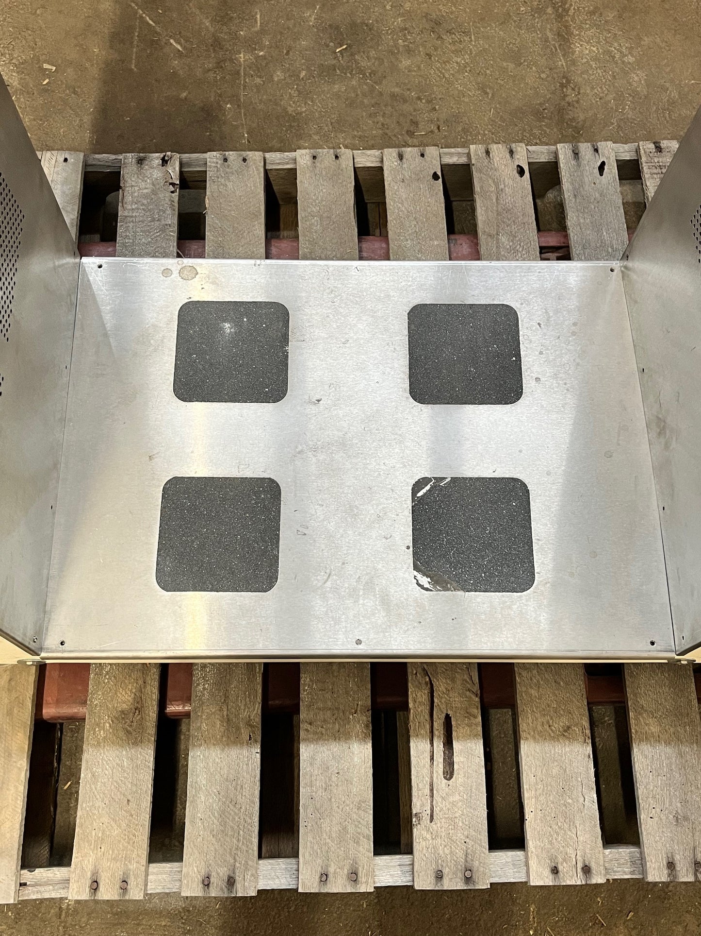 Ludlum Model 53 Portal Monitor (pre 2010 model)