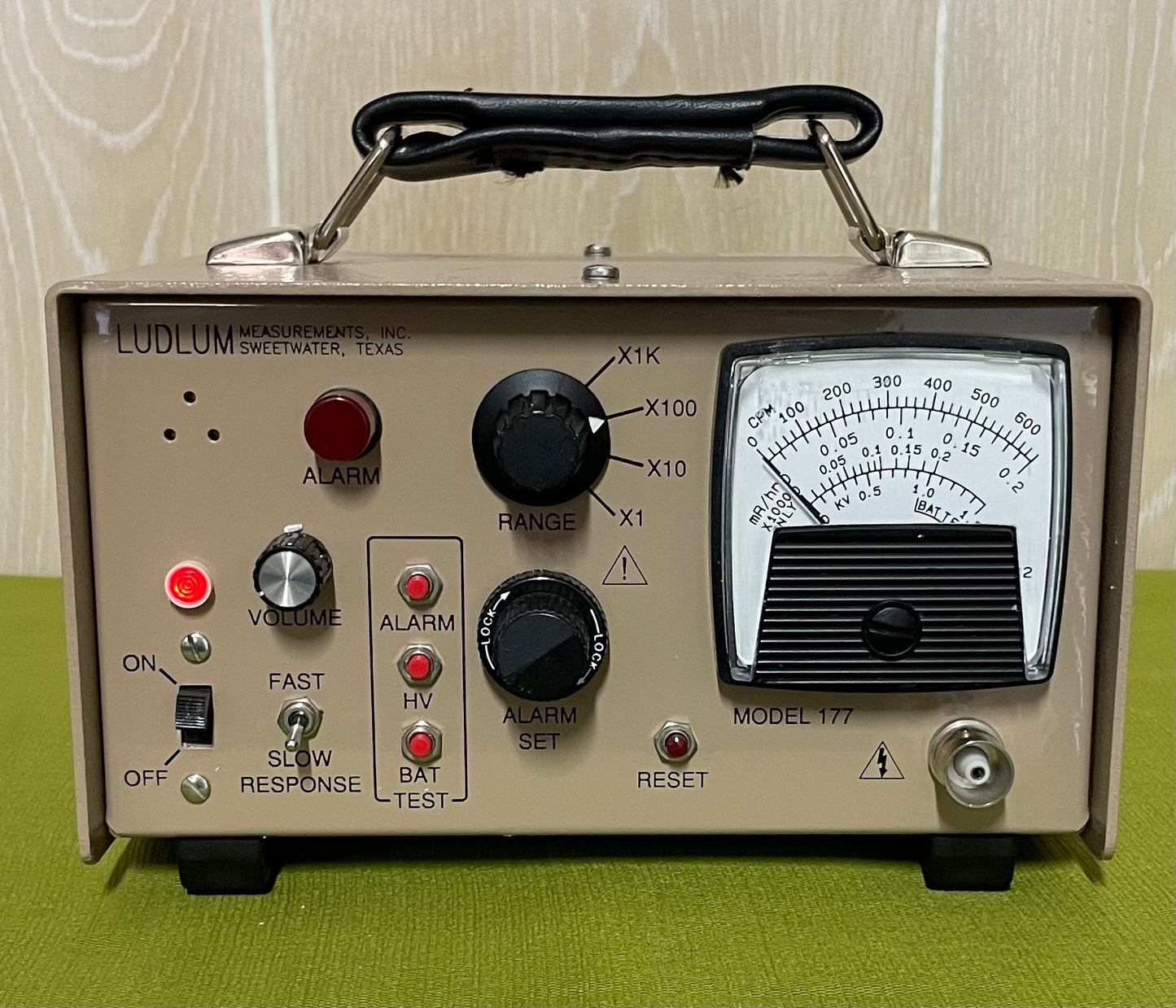 Ludlum Model 177 Alarming Ratemeter