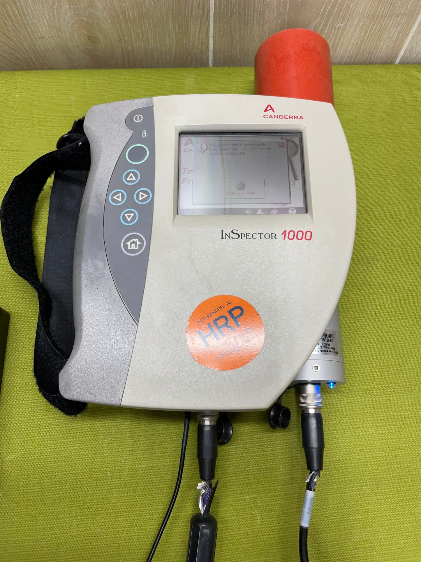 Cement analyzer InSpector™ 1000 with a IPROS-2 Probe
