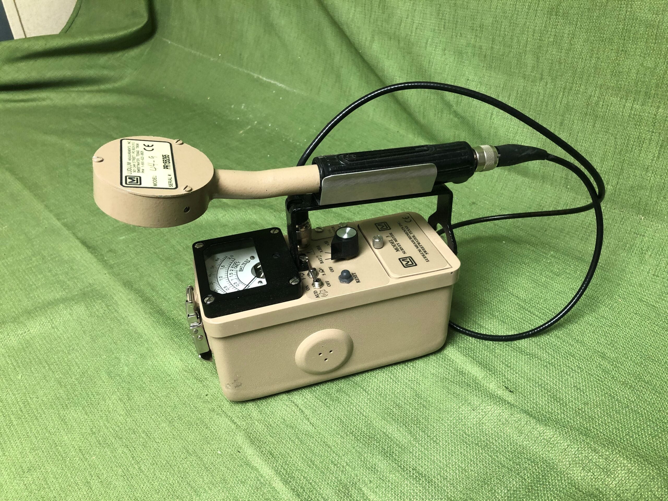 Ludlum Model 3 Combo with Counts.Pro and 44-9 probe | Ludlum