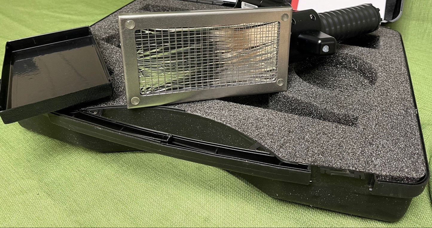 RadEye AB100 Alpha-Beta Contamination Monitor in hard case